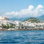 Casa Degli Artisti