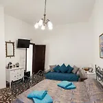 Casa Degli Artisti