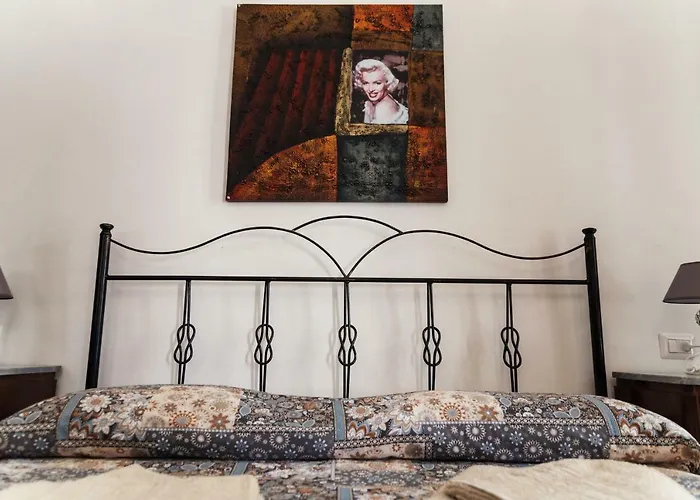 Casa Degli Artisti Diamante