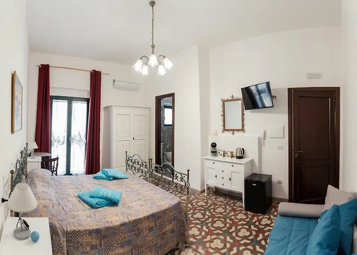 Casa Degli Artisti *