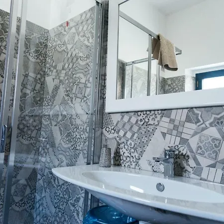 Casa Degli Artisti *