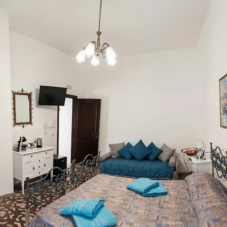 Casa Degli Artisti