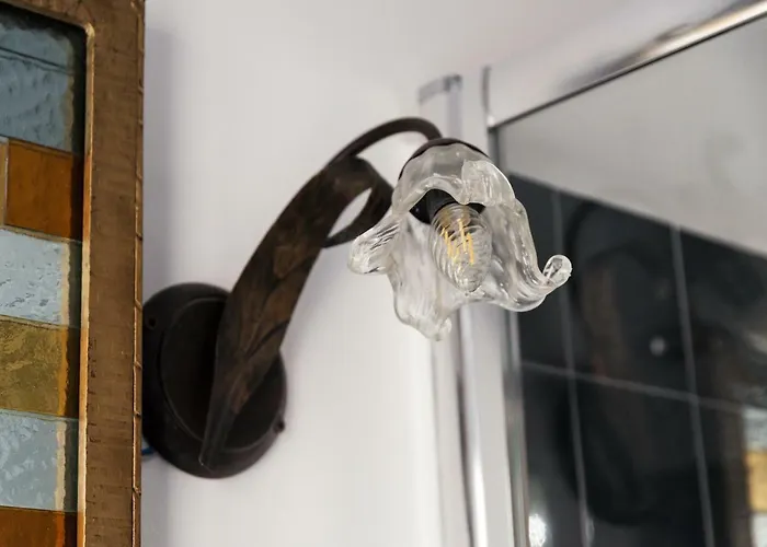 Casa Degli Artisti דיאמנטה